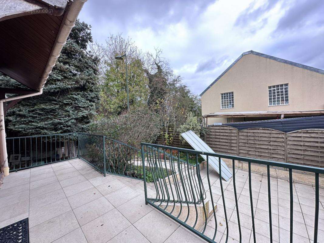 Maison à VILLETANEUSE