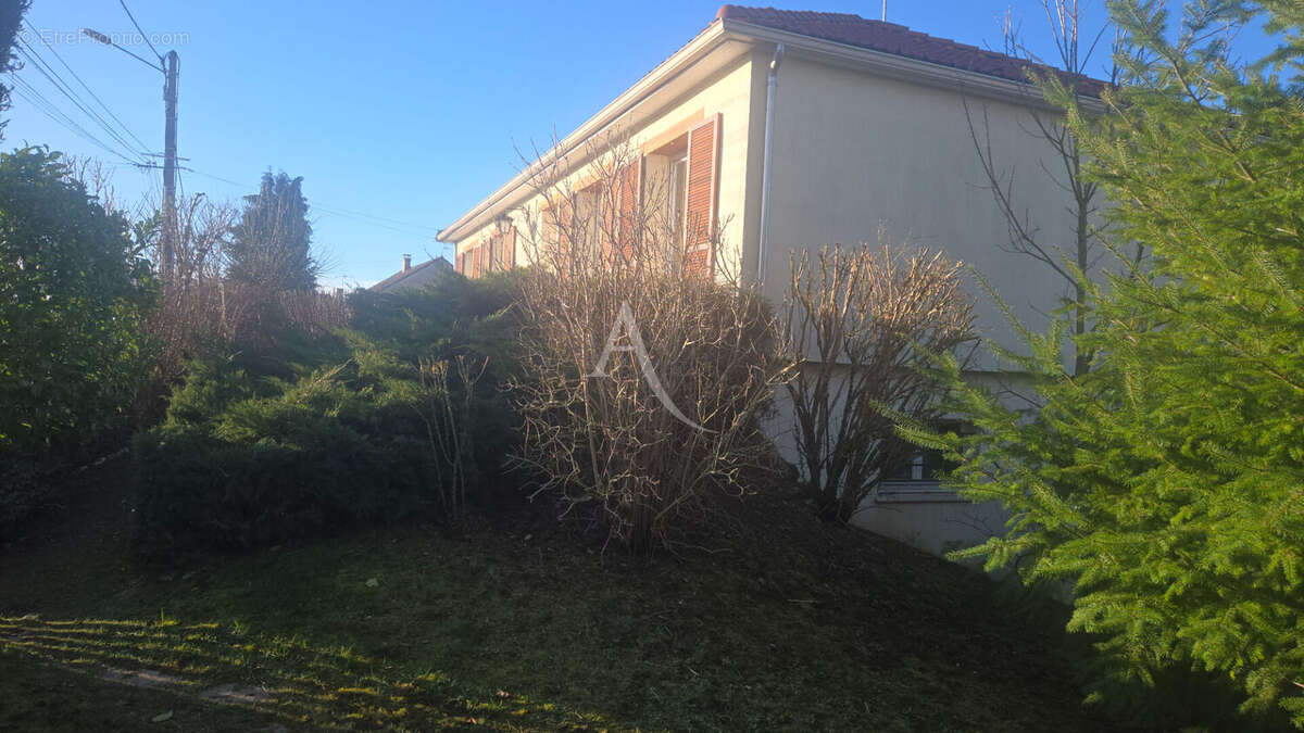 Maison à DARVOY