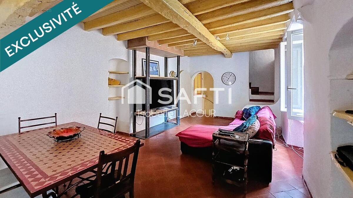 Photo 1 - Appartement à SALERNES