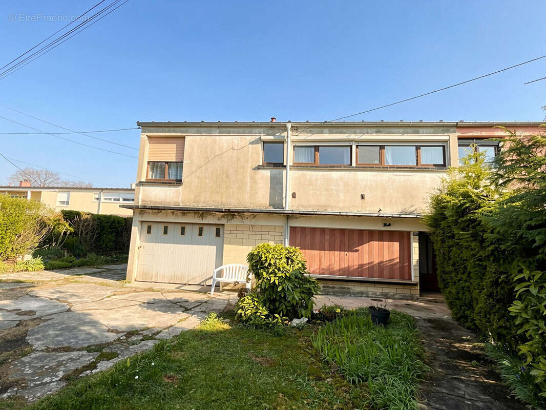 Maison à HOMECOURT