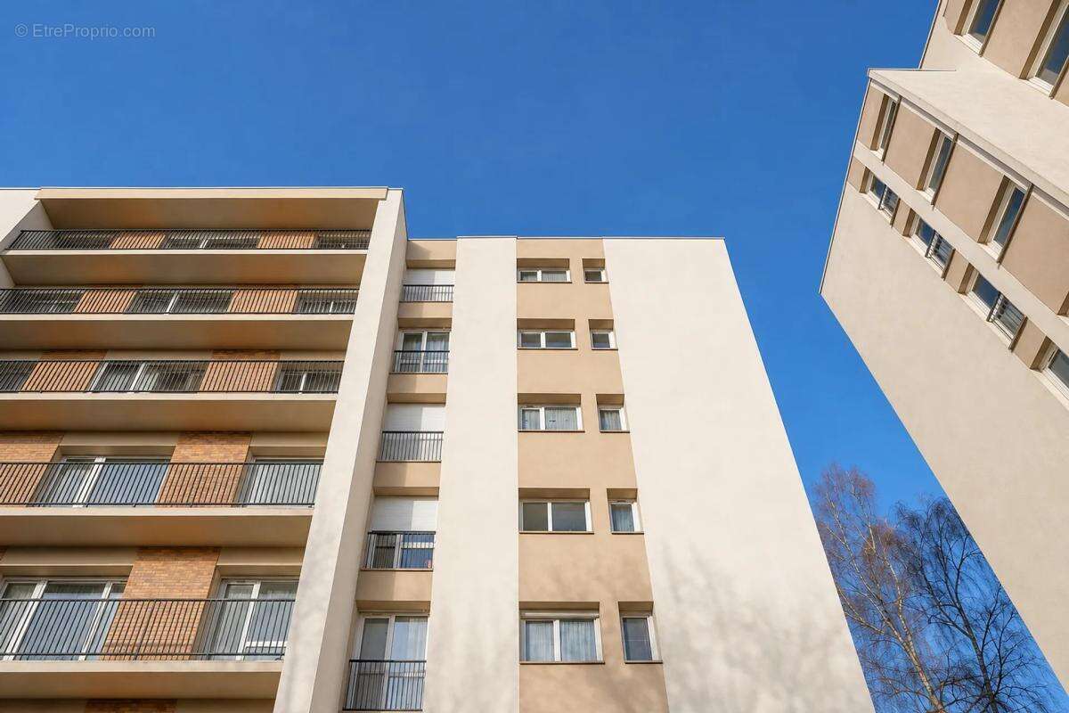 Appartement 3 pièces en plein centre-ville de Maurepas - photo 12