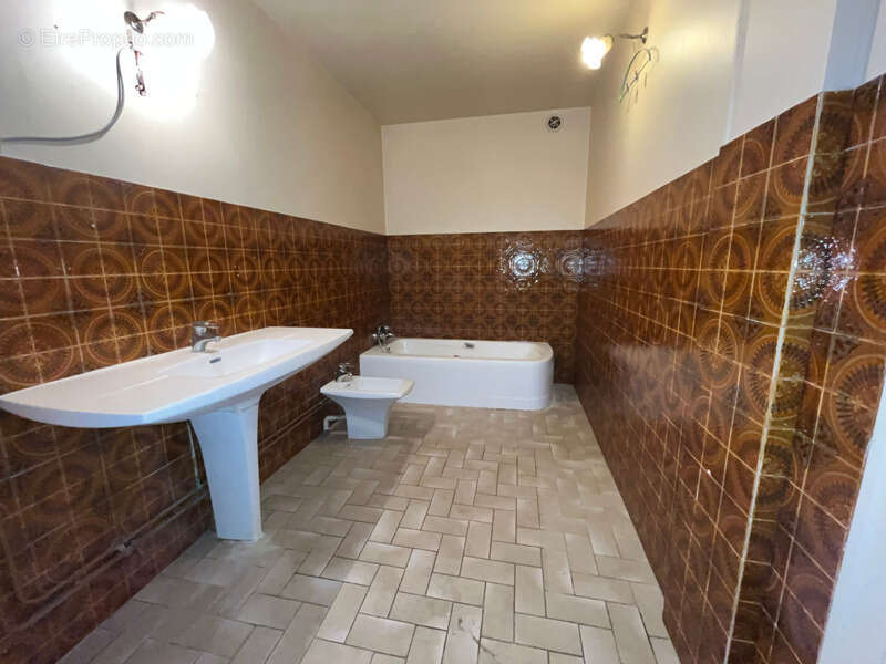 Maison à CHAMPIGNELLES