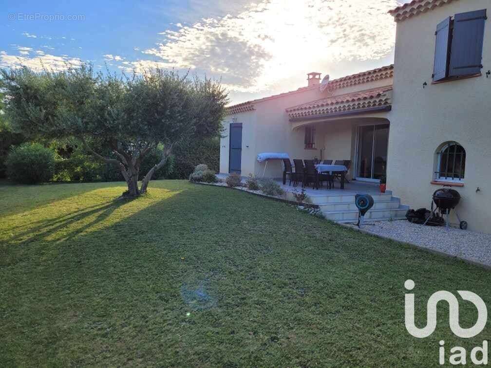 Photo 3 - Maison à JONQUIERES