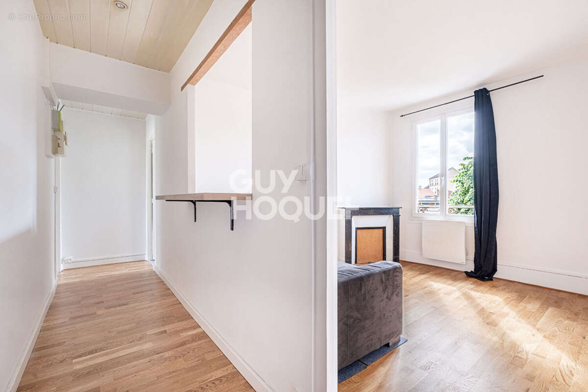 Appartement à GENNEVILLIERS