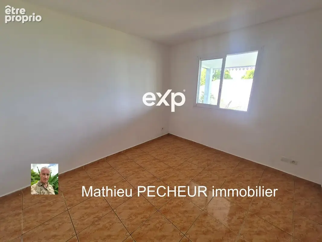 Maison 4 pièces 86 m² à vendre à Sainte-Marie (97438) - photo 7