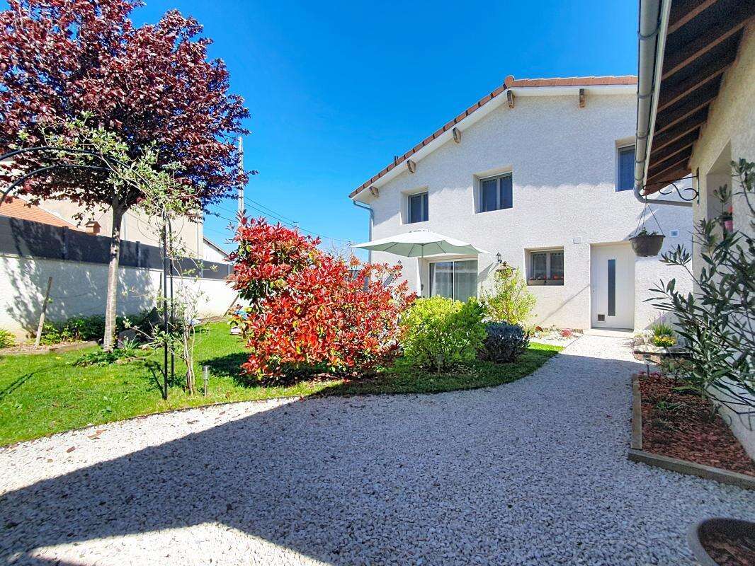 Maison à COMMUNAY