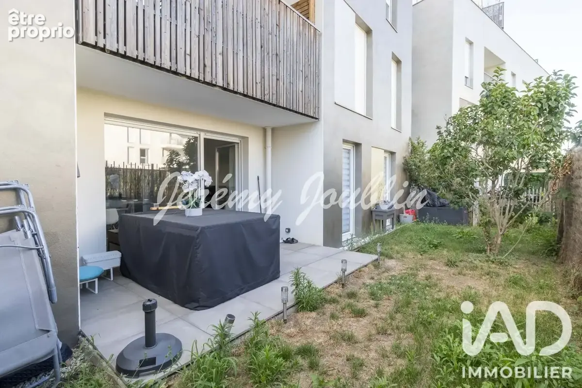 Photo 1 - Appartement à JOUY-LE-MOUTIER