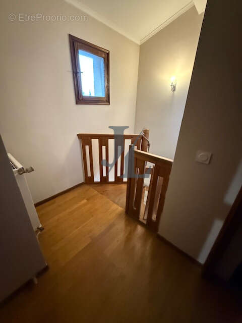 Maison à PORTES-LES-VALENCE