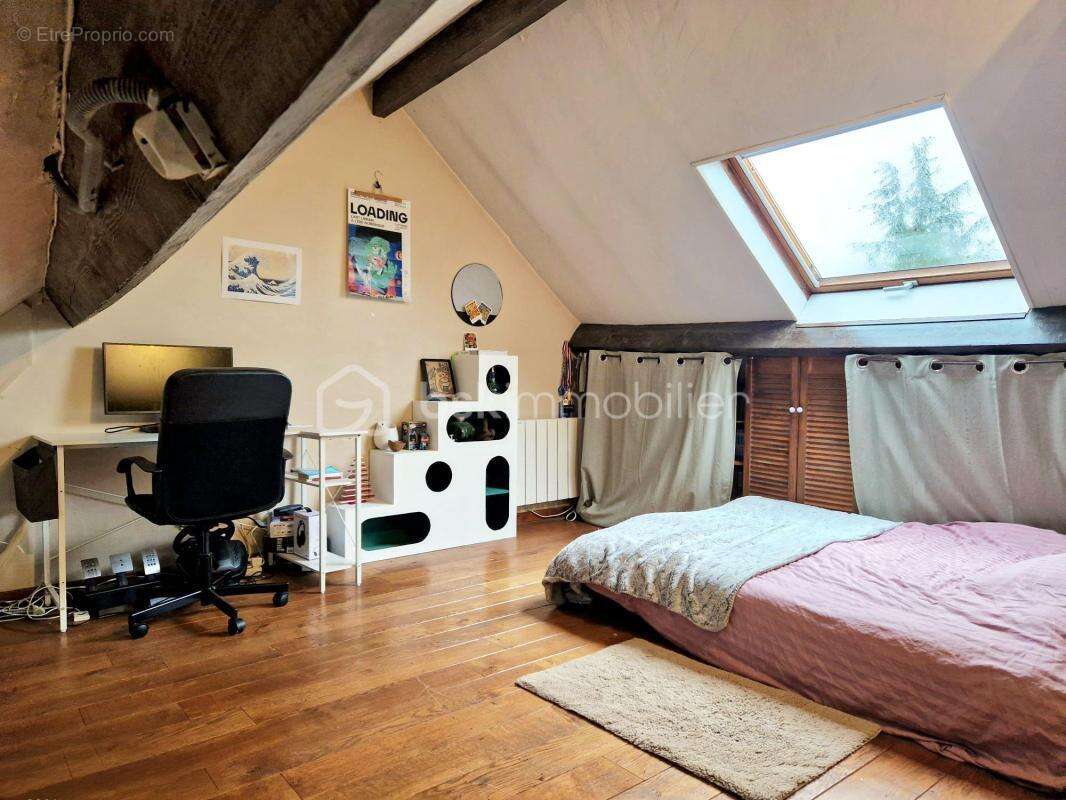 Maison à BAZAINVILLE