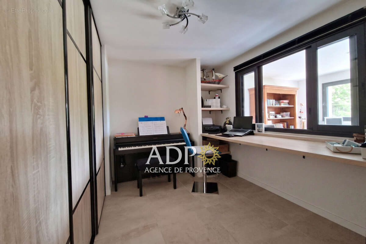 Appartement à MANDELIEU-LA-NAPOULE
