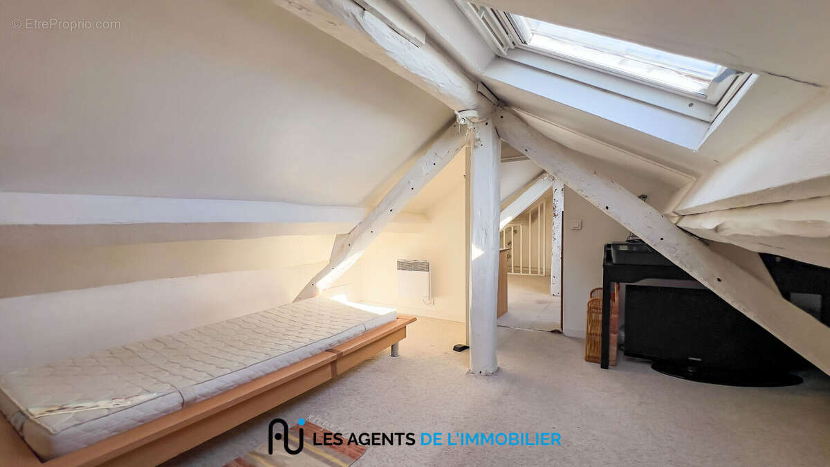 Appartement à NANTERRE