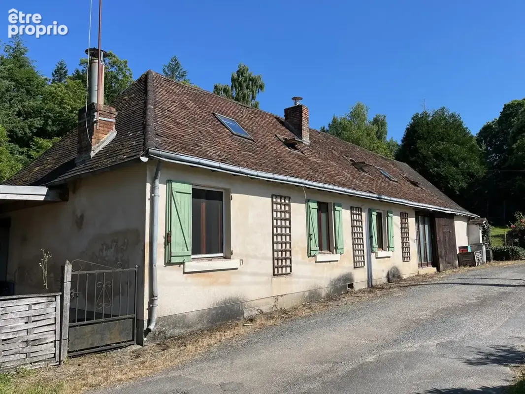 Coussac Bonneval Longère de 6 pièces, 1,2 hectares, piscine et des vues - photo 2