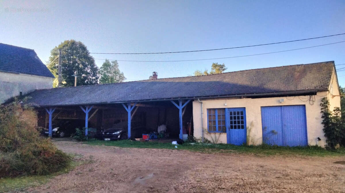 Maison à VARENNES-LES-NARCY