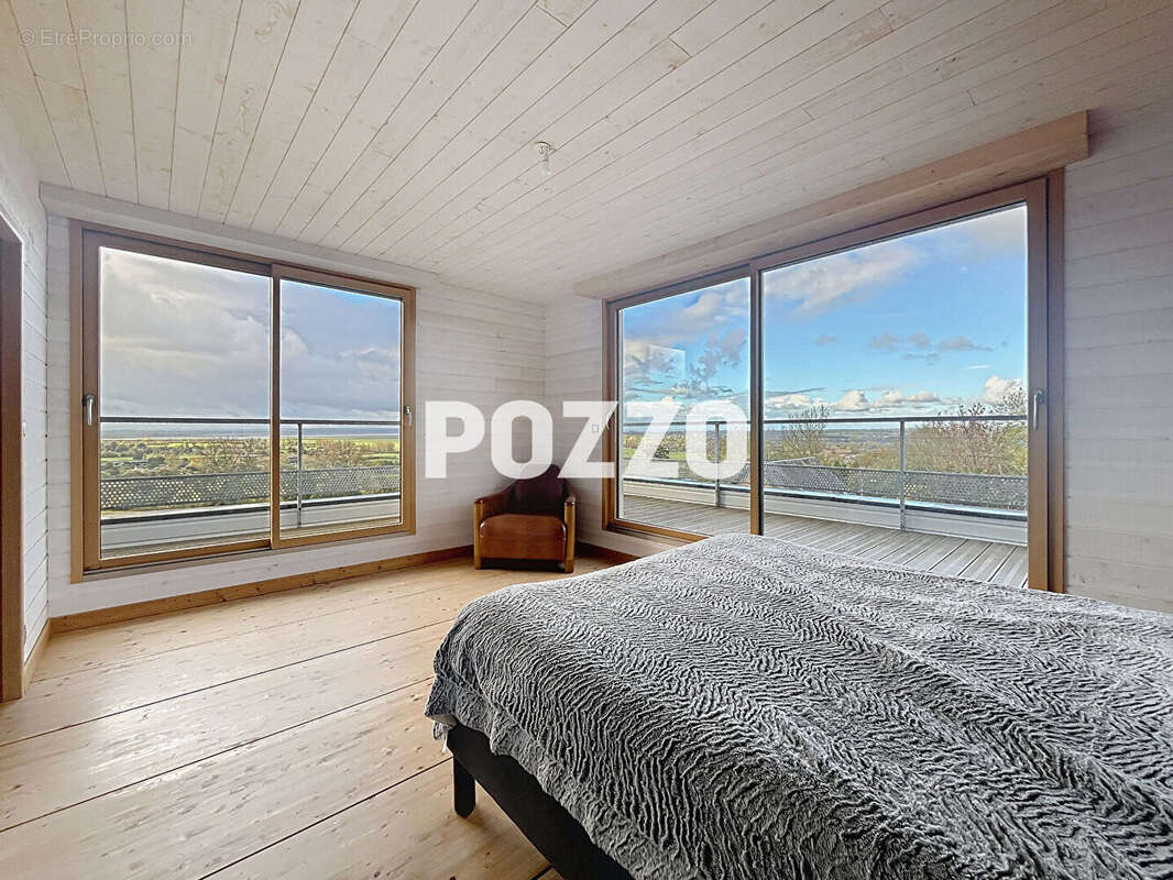 Maison à LE VAL-SAINT-PERE