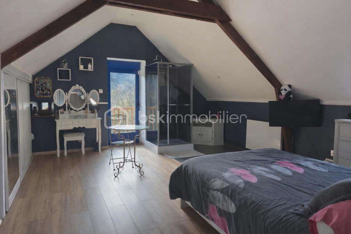 Maison en pierre - LALACELLE - 117 m2 - photo 7