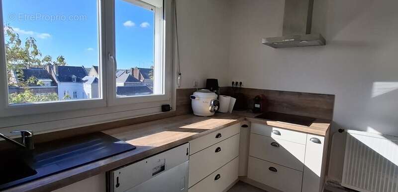 Dpt Aisne (02), à vendre SAINT QUENTIN Appartement T5 Parking - photo 5