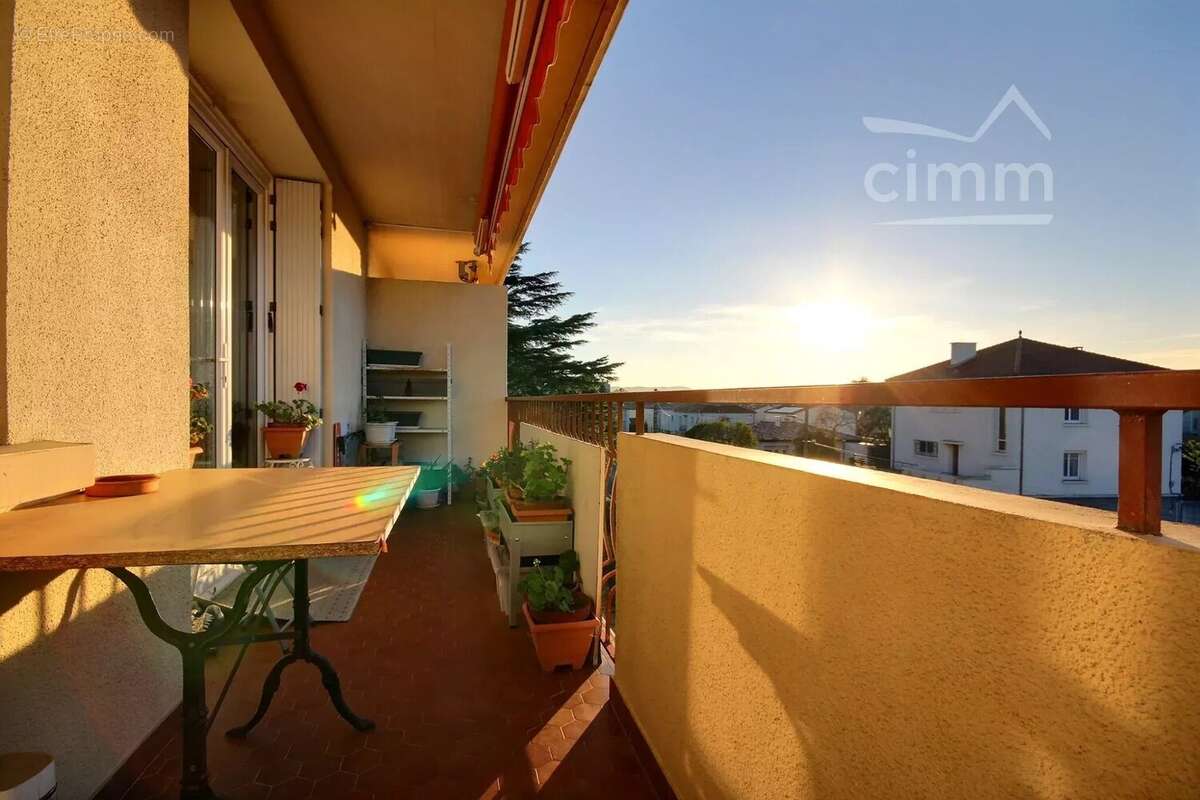 Appartement à MONTELIMAR