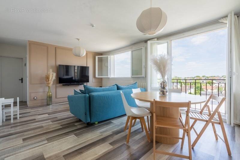 Appartement à LE PERREUX-SUR-MARNE