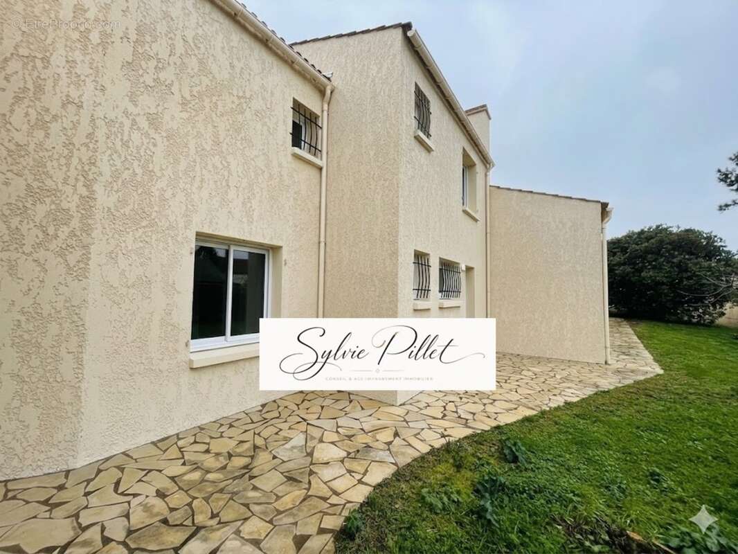 Maison à JARD-SUR-MER