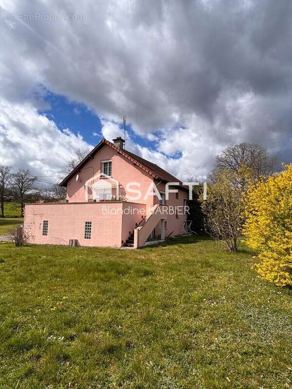 Photo 2 - Maison à LE BREUIL