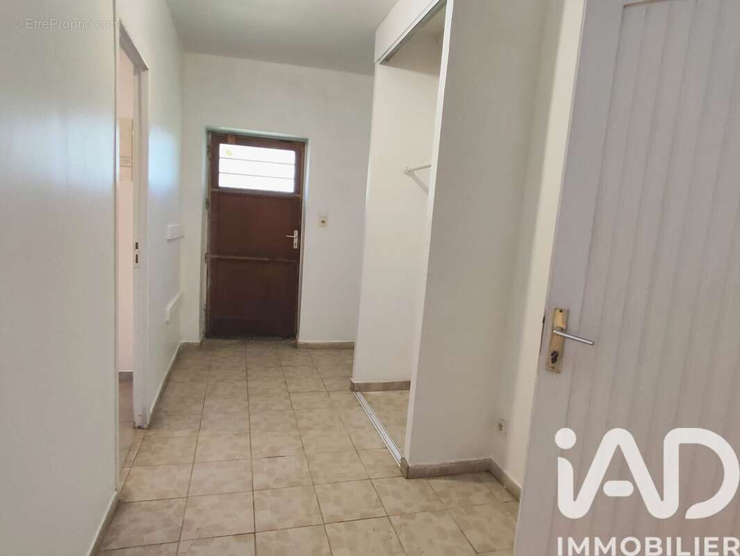 Photo 9 - Maison à SAVIGNE