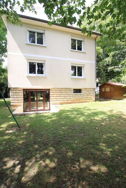 Appartement à YERRES