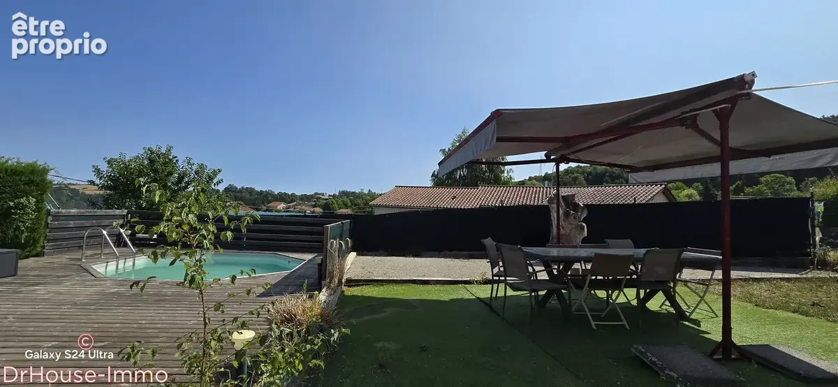 Maison 6 pièces 146 m² à vendre à Le Chambon-Feugerolles (42500) - photo 36
