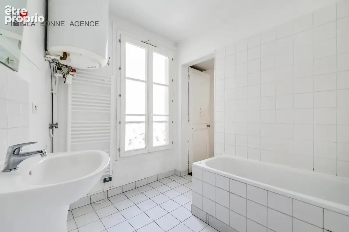 A vendre - champs-elysées - 2p 40m2 - 2eme et dernier etage - prix 500.000€ - photo 9