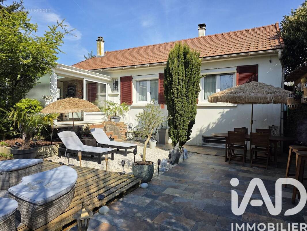 Photo 1 - Maison à CHARNY