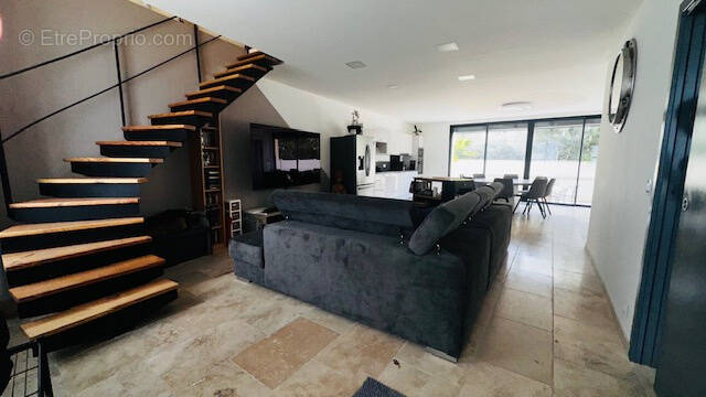 Maison à BUIS-LES-BARONNIES