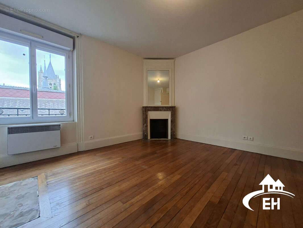 Appartement à L&#039;AIGLE