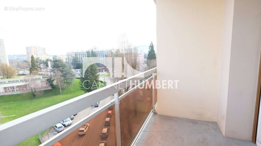 Appartement 52 m² à Saint-Etienne  - photo 7