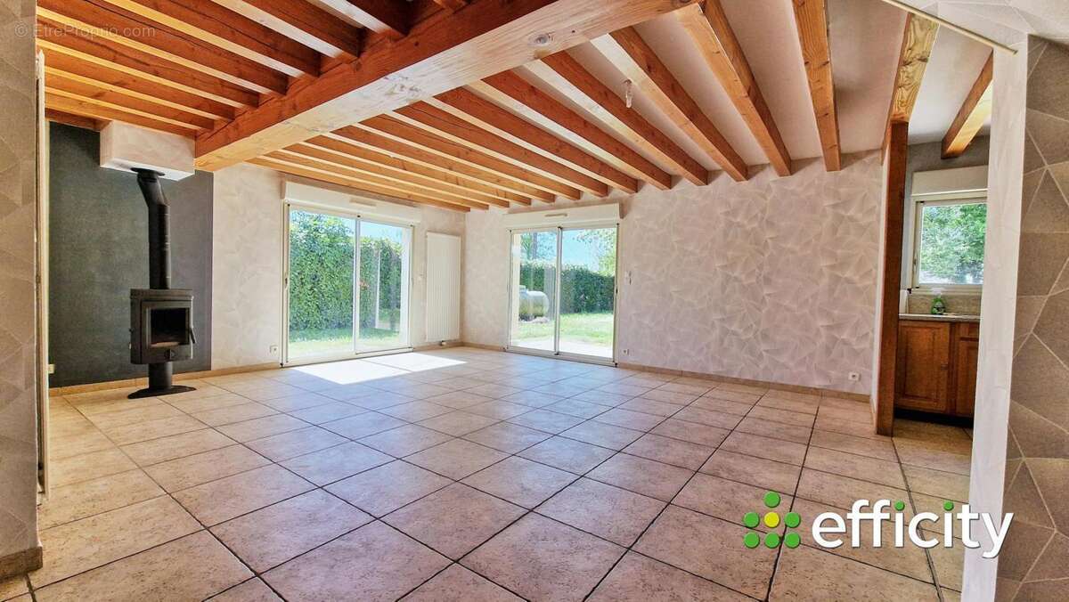 Maison à SAINT-MATHURIN-SUR-LOIRE