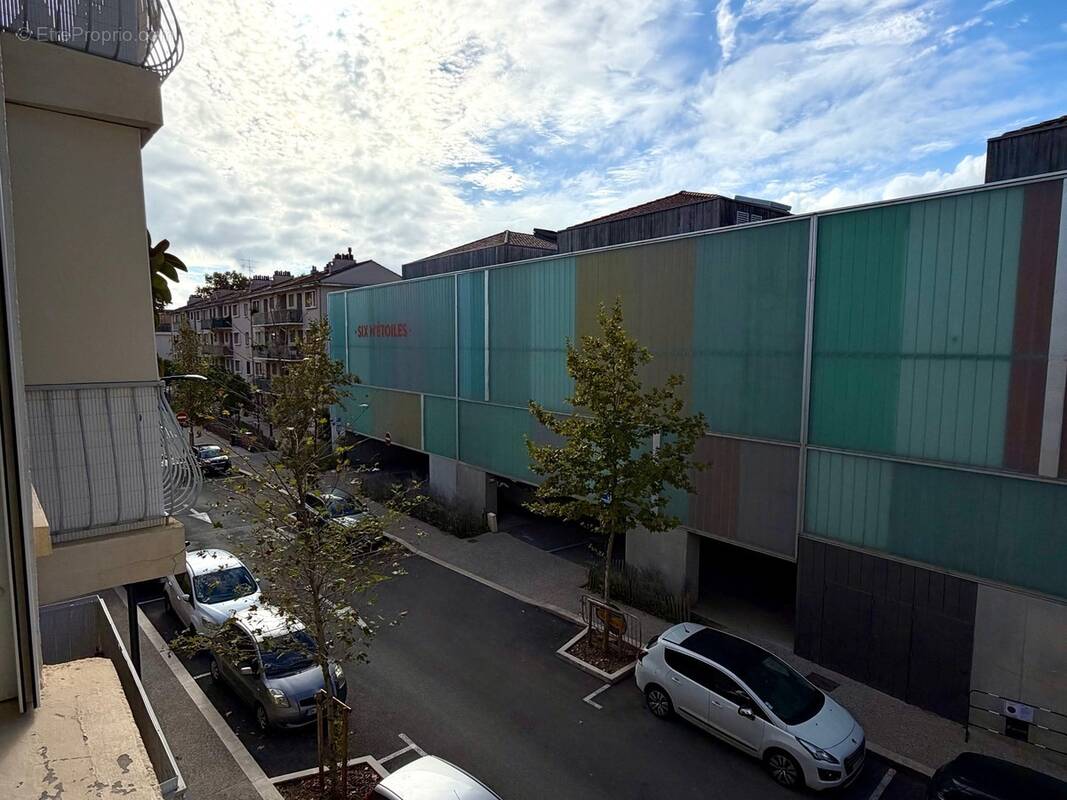 Appartement à SIX-FOURS-LES-PLAGES