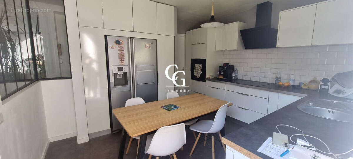 Maison à BOUGUENAIS