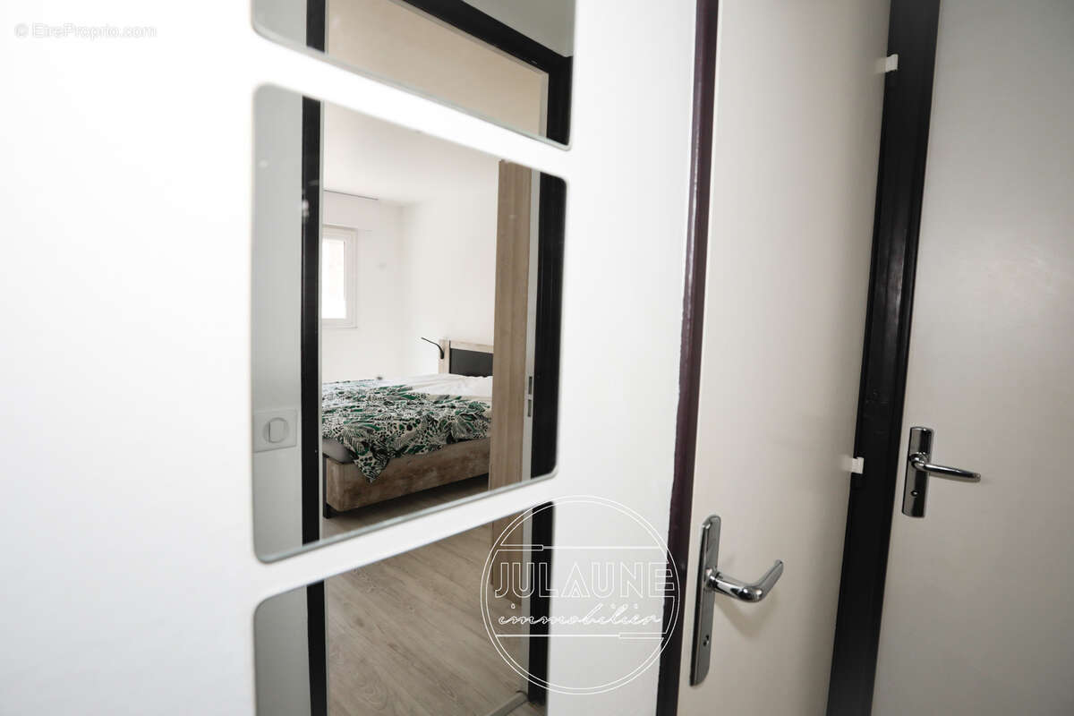 Appartement 2 pièces de 56 m2   Proche Churchill - photo 12