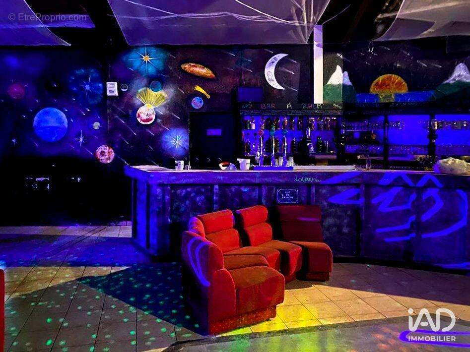 Photo 2 - Commerce à HERRERE