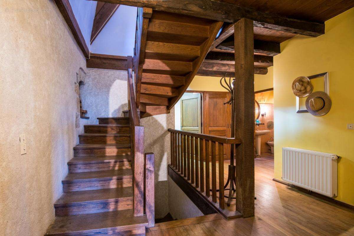 Maison à BRETENOUX