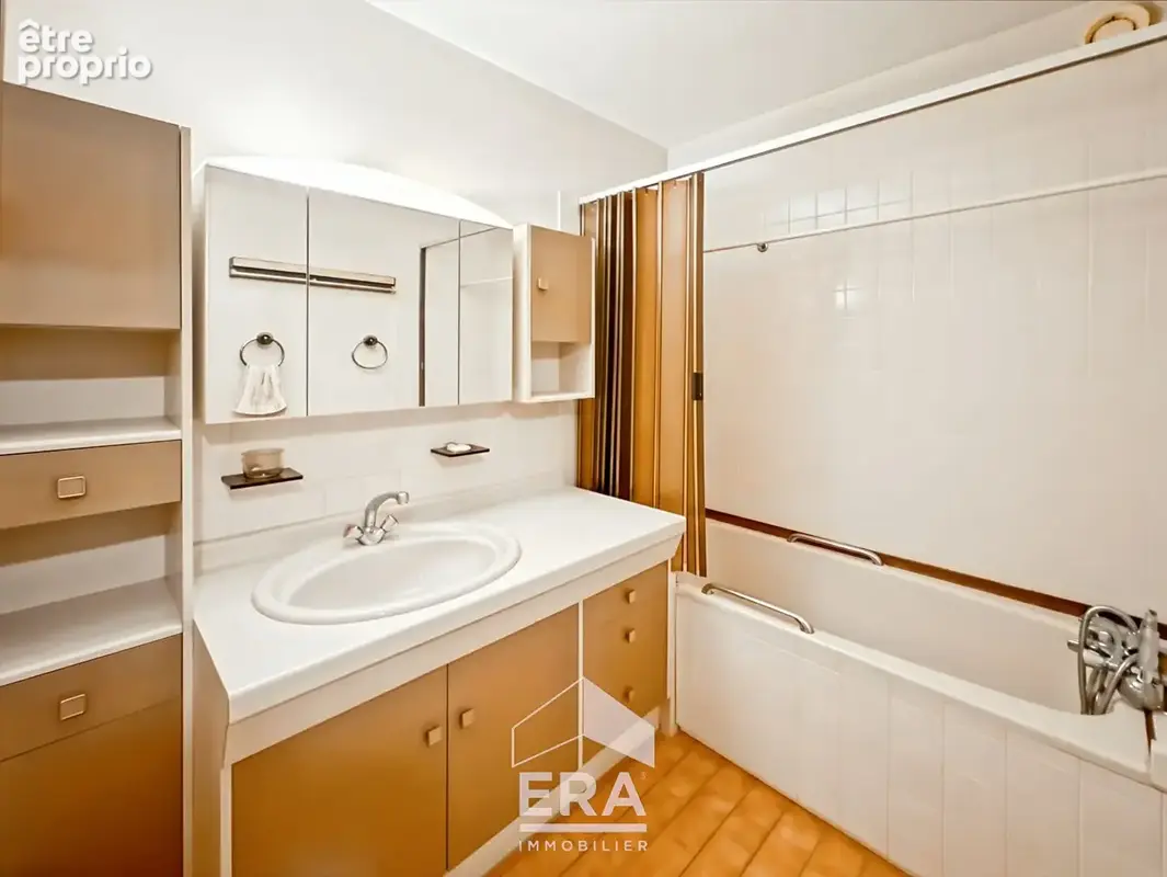 Appartement Merignac 4 pièces en rez-de-chaussée - photo 7