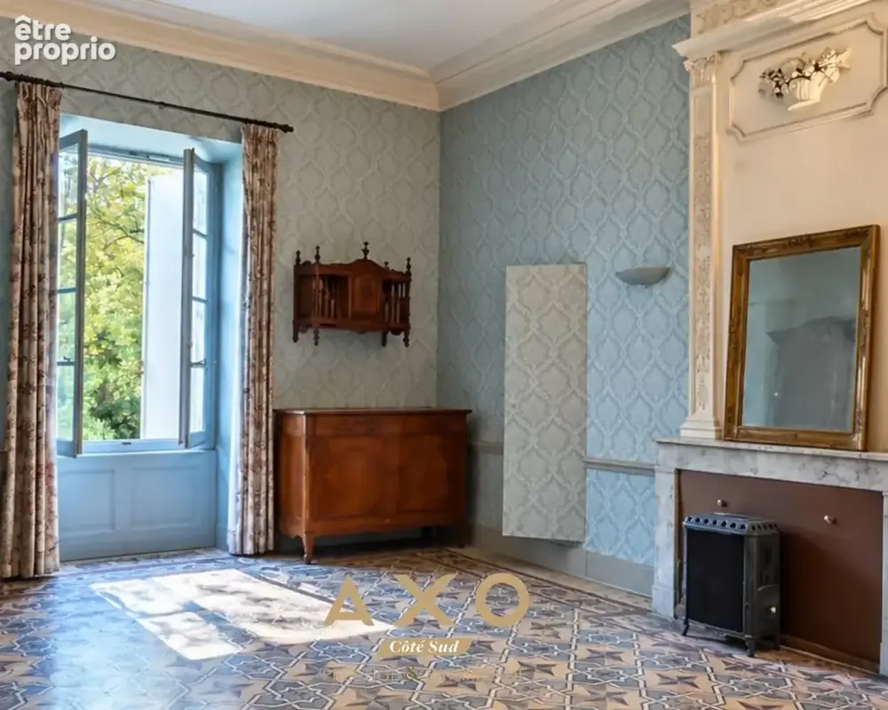 Vallabrix - appartement d'exception au sein d'un château - 7 pieces - garage - jardin - 630 000  - photo 7