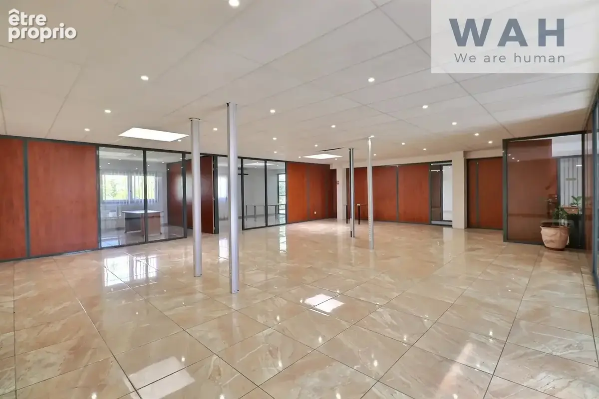 Idéal investissement - immeuble - local professionnel - plac - photo 3