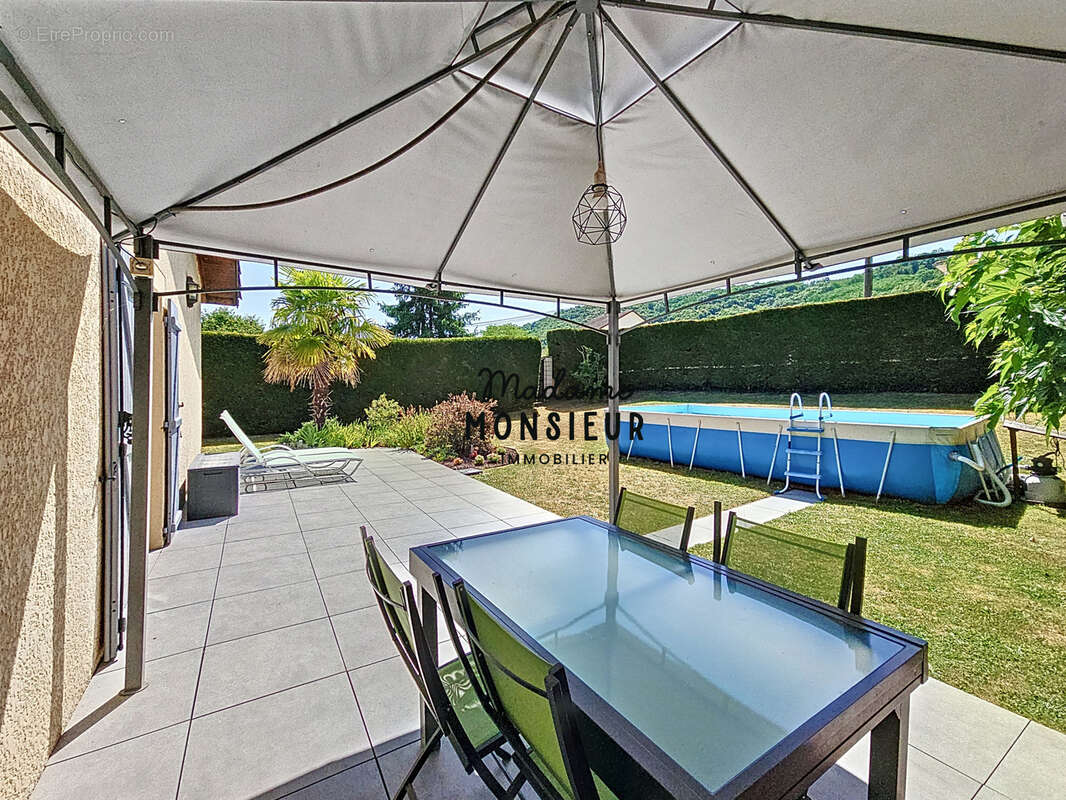 Maison à SAINT-SAVIN