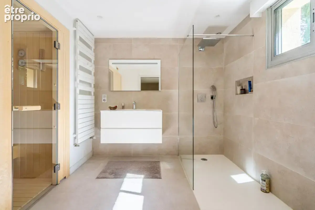 Maison 220 m² à Le Bouscat  - photo 17