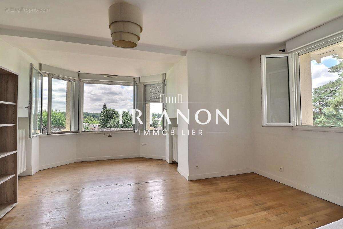 Maison bourgeoise de 245 m² avec  piscine, terrain 1.500 m² - photo 17