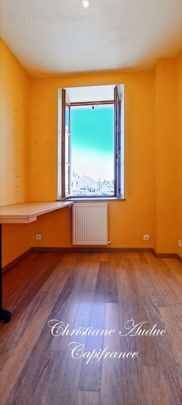 Maison à PARAY-LE-MONIAL