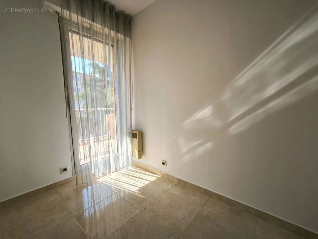 Appartement à CAGNES-SUR-MER