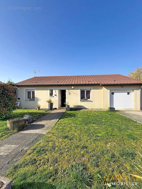 Maison à LESSE