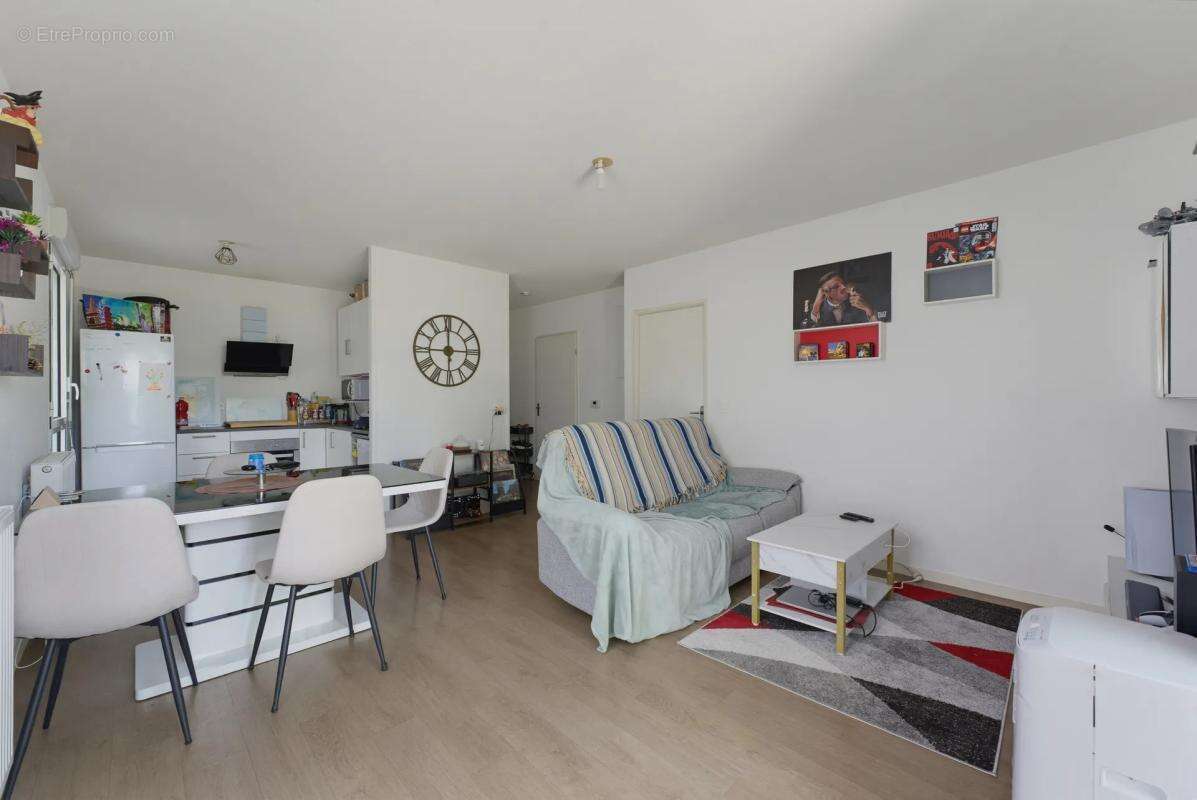 Appartement 2 pièces, 48 m², jardinet dans résidence sécurisée à Bordeaux Lac - photo 4