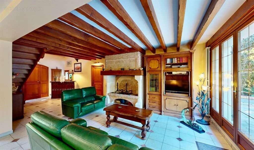 Propriete equestre de 9 hectares aux portes de paris - photo 6