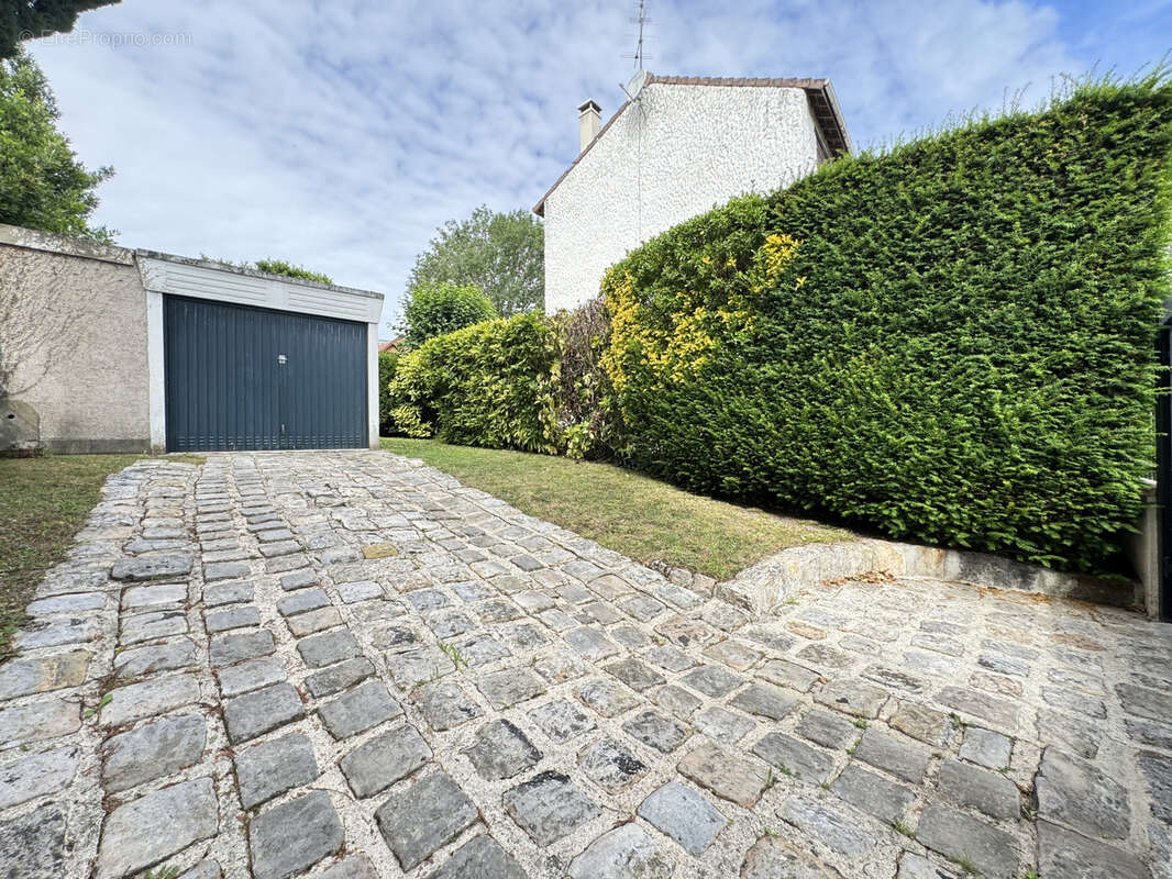 Maison - 60,02 m2 - 5 pièces - photo 16